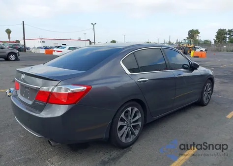 2015 Honda Accord Sport z USA, uszkodzony, nr VIN 1HGCR2F5XFA174454